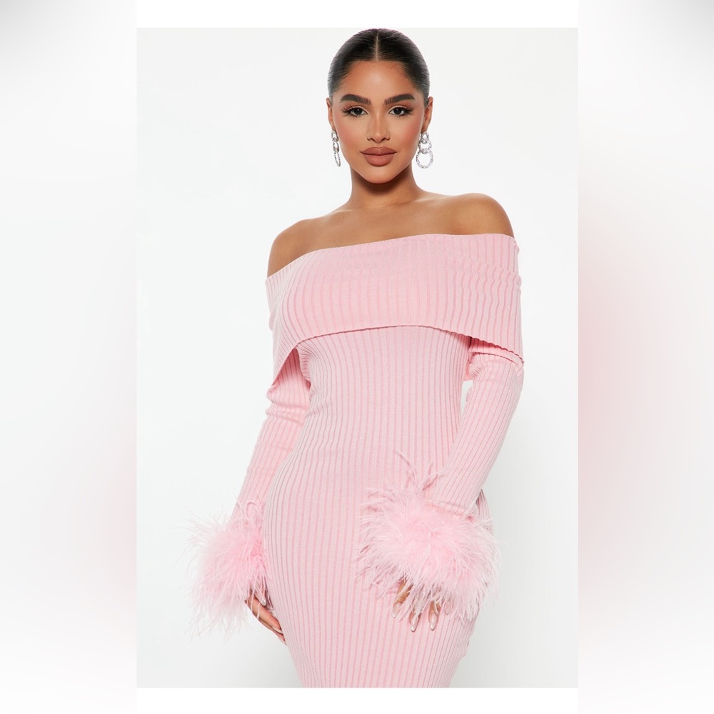 Never Worn Fashion Nova Pink Off-Shoulder Feather Midi Dress